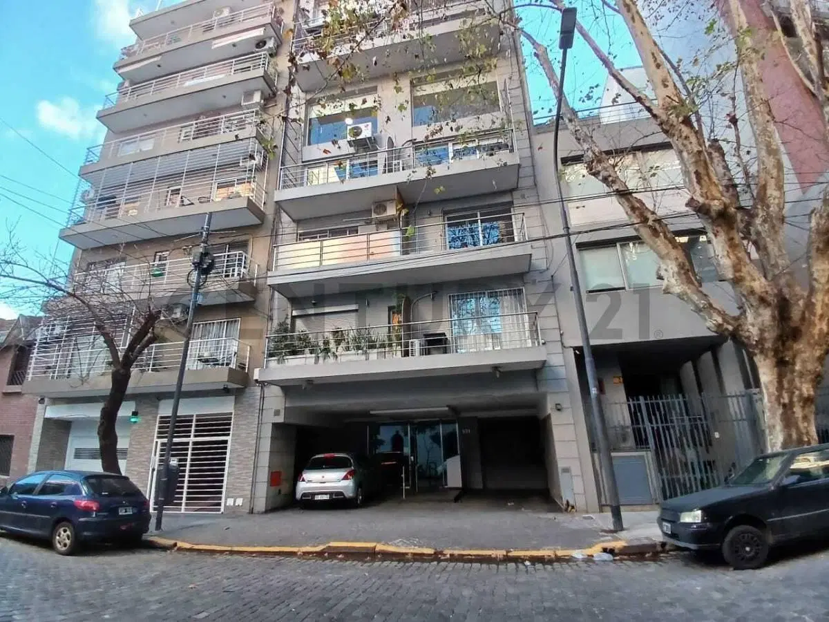 ALQUILER, Departamento de 2 ambientes en dúplex, en Caballito. 5