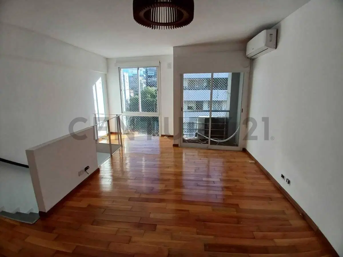 ALQUILER, Departamento de 2 ambientes en dúplex, en Caballito. 3