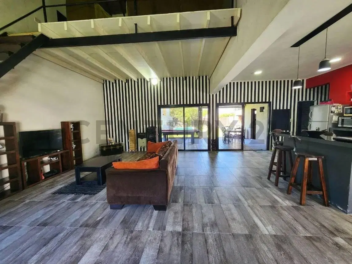 VENTA-PERMUTA CASA QUINTA 3 AMBIENTES EN LUJAN 1