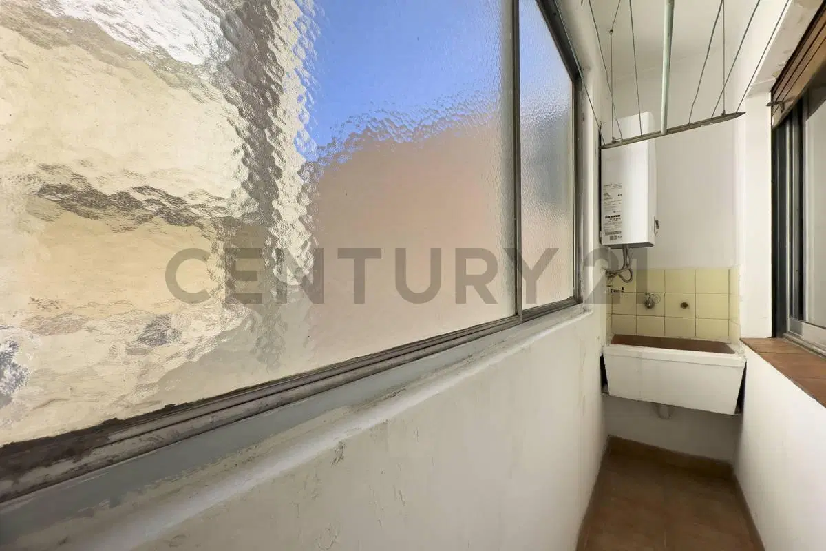 VENTA-PERMUTA DEPTO 3 AMBIENTES EN CABALLITO 8