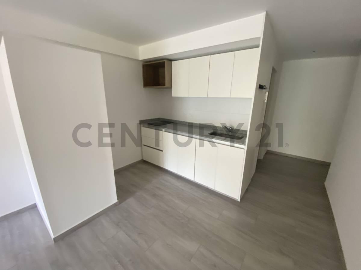 Foto de VENTA-PERMUTA MONOAMBIENTE A ESTRENAR CON BALCÓN AL FRENTE | EDIFICIO, imagen 3