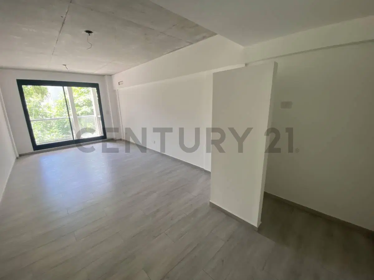 VENTA-PERMUTA MONOAMBIENTE A ESTRENAR CON BALCÓN AL FRENTE | EDIFICIO HOL – MONSERRAT 4