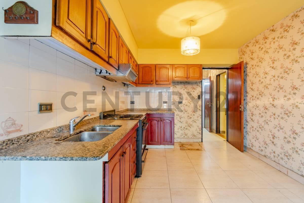 Foto de VENTA Casa 5 ambientes Villa Luro, imagen 1