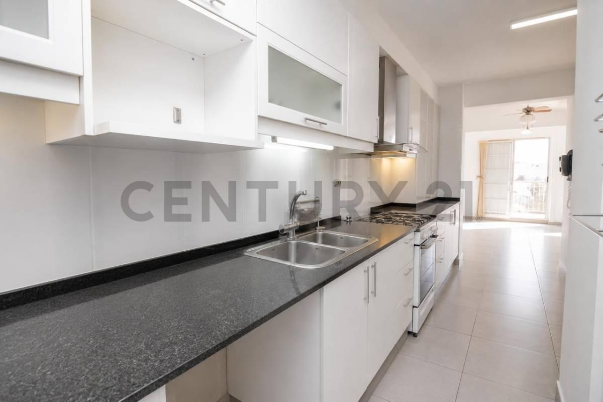 Foto de Venta Dpto 4 amb cochera balcon terraza Recoleta, imagen 2