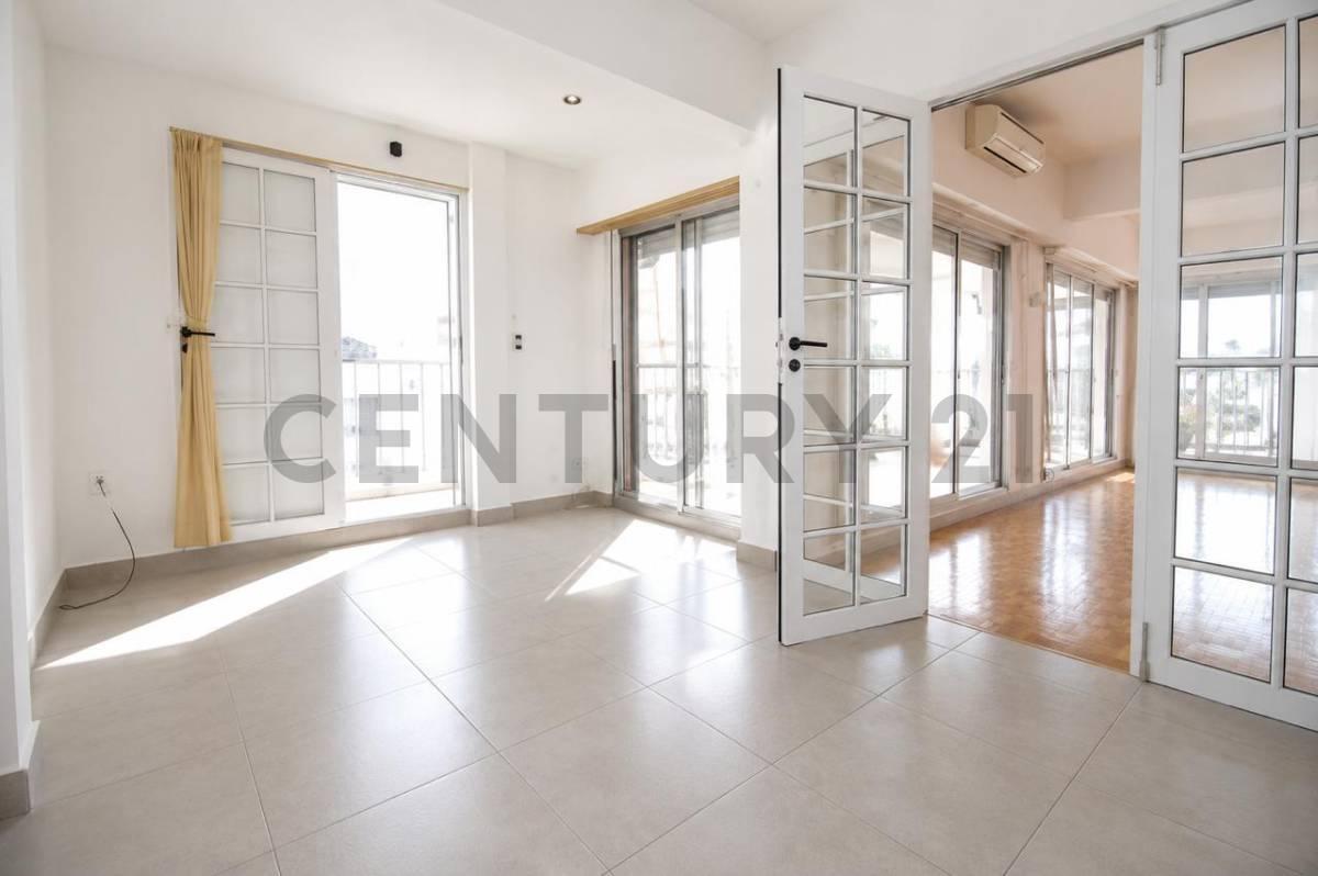 Foto de Venta Dpto 4 amb cochera balcon terraza Recoleta, imagen 5