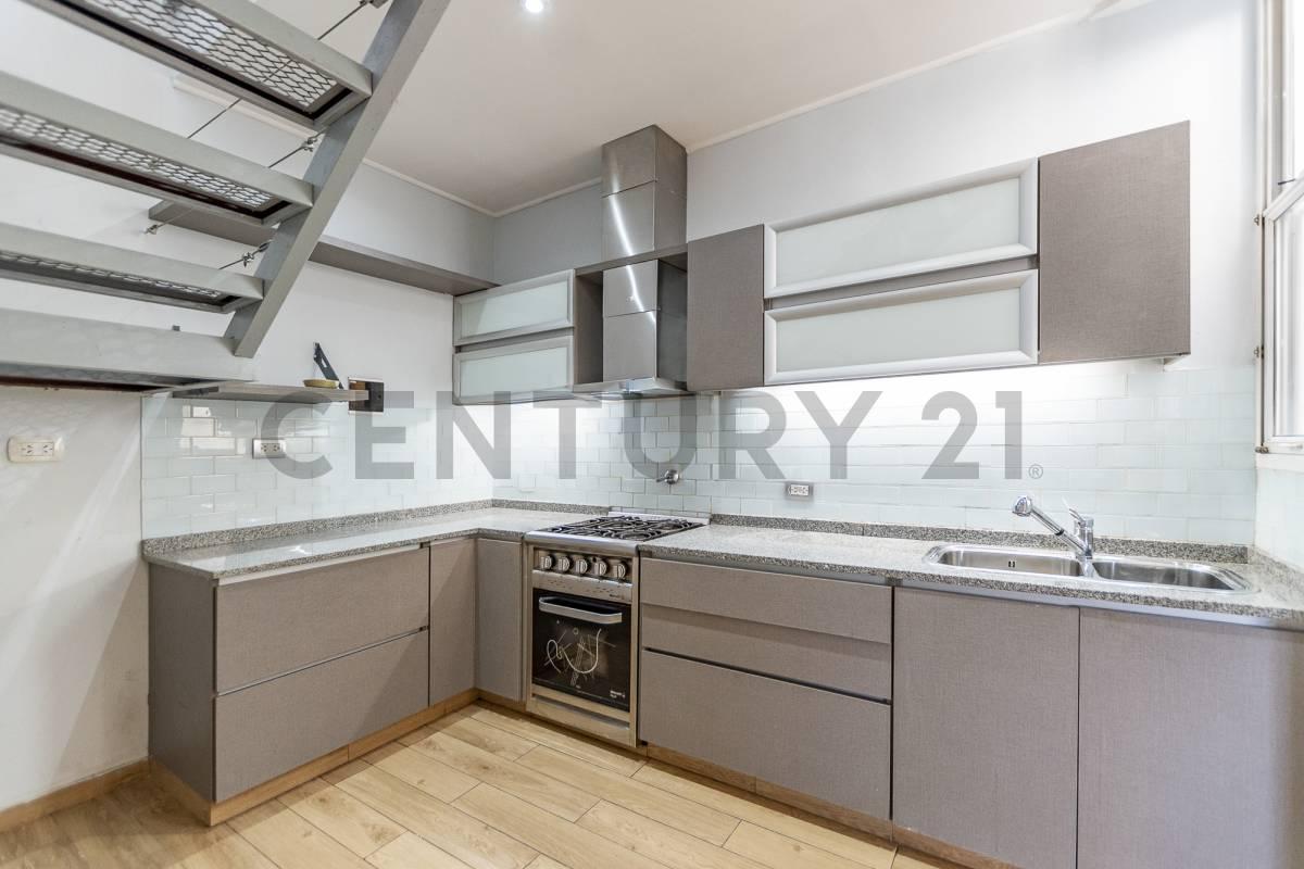 Foto de VENTA PH 5 amb + patio en Avellaneda, imagen 2