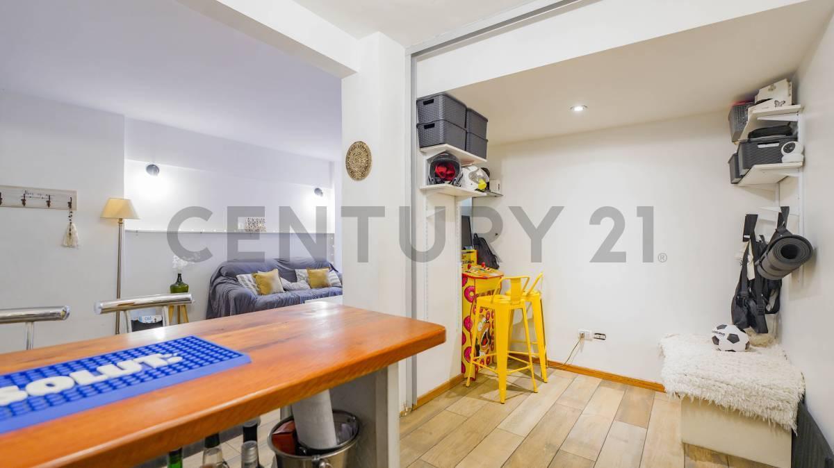 Foto de 4 AMBIENTES BALCON Y COCHERA! RECICLADO A NUEVO | APTO CREDITO | ACEPTA, imagen 4