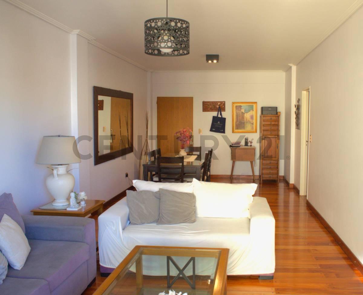 Foto de VENTA-PERMUTA DEPTO 4 AMBIENTES EN VILLA URQUIZA, imagen 3
