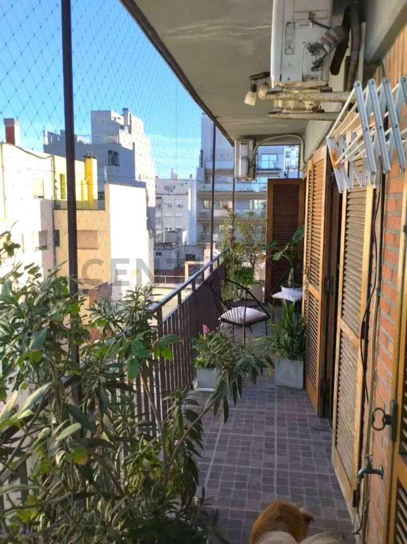 Foto de VENTA-PERMUTA DEPTO 4 AMBIENTES EN VILLA URQUIZA, imagen 5
