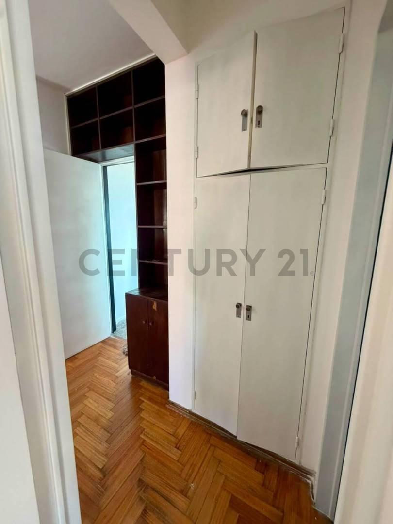 Foto de DEPARTAMENTO 2 AMBIENTES Y MEDIO C/BALCON TERRAZA EN ALQUILER EN, imagen 1
