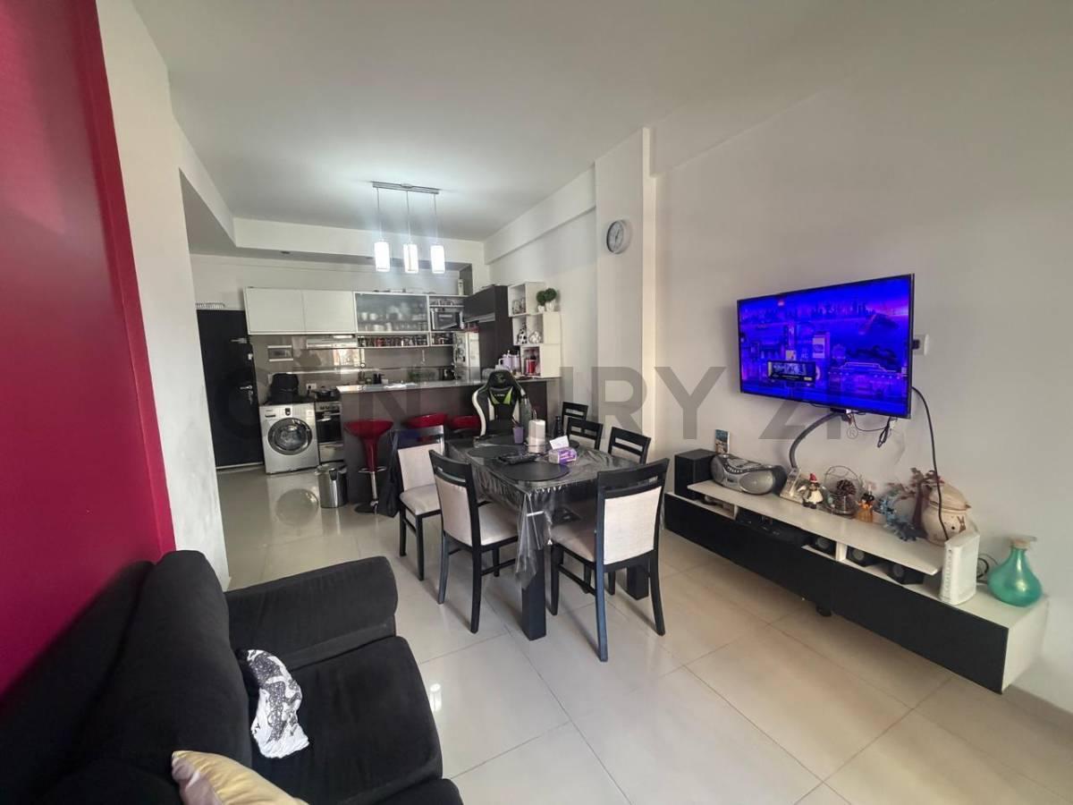 Foto de VENTA DEPARTAMENTO 3 AMBIENTES VILLA DEL PARQUE APTO CREDITO, imagen 3