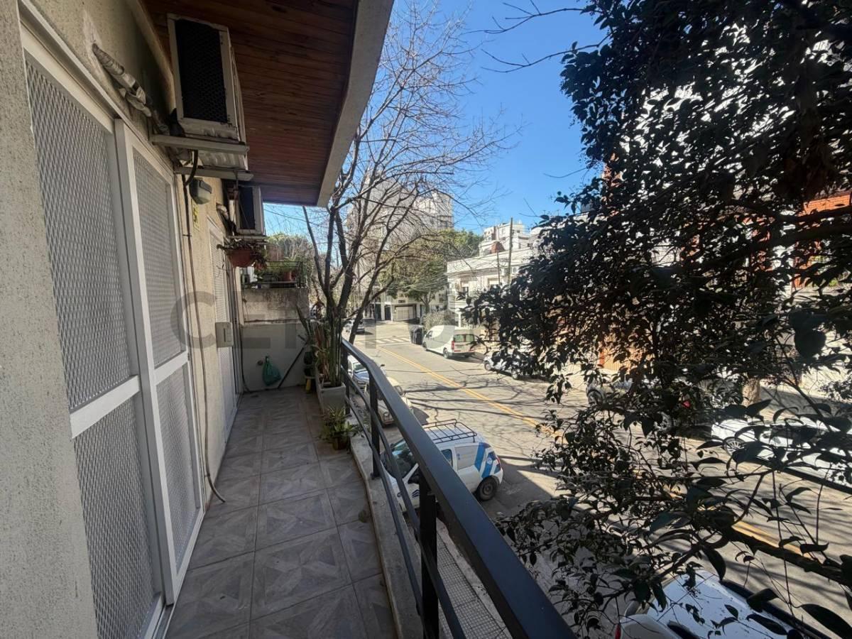 Foto de VENTA DEPARTAMENTO 3 AMBIENTES VILLA DEL PARQUE APTO CREDITO, imagen 2