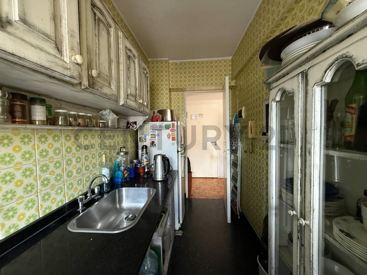 Foto de Venta-Permuta Depto 3 ambientes luminoso con balcón en Balvanera Apto, imagen 2