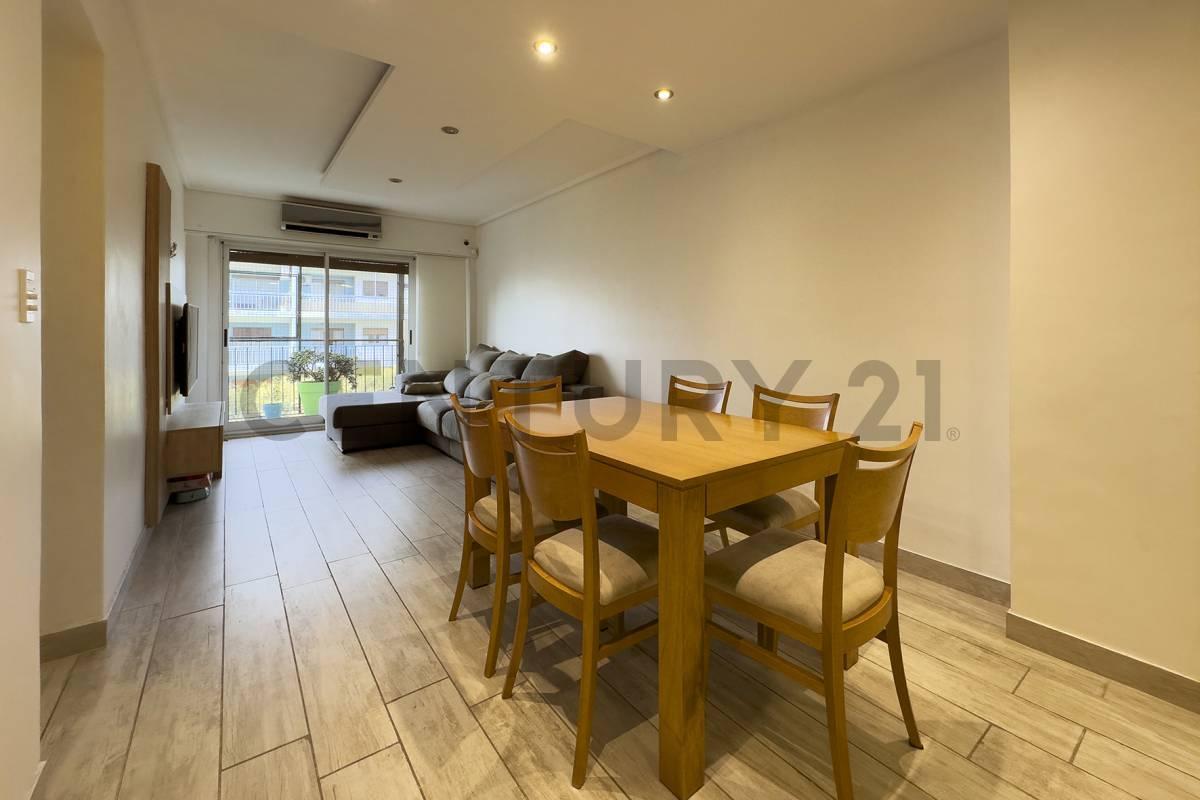 Foto de VENTA-PERMUTA DEPTO 4 AMBIENTES-FLORES, imagen 2