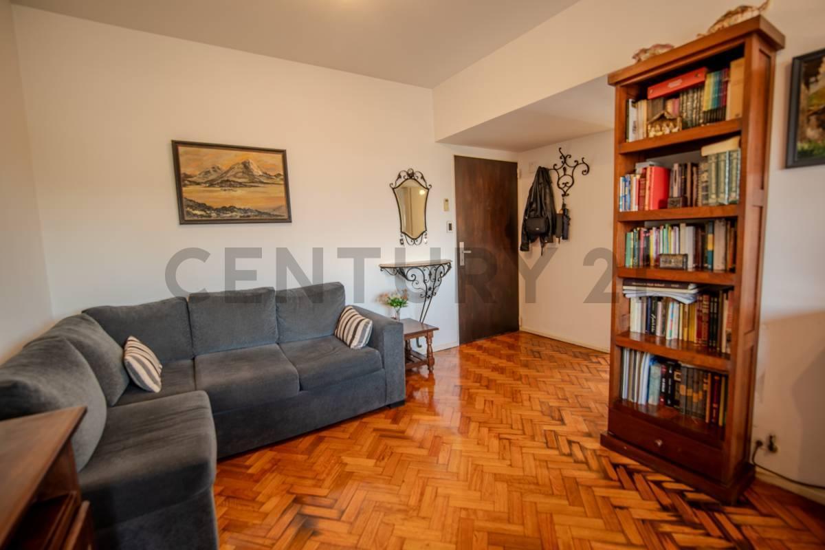 Foto de VENTA-PERMUTA DEPTO 3 AMBIENTES- VILLA DEVOTO, imagen 3