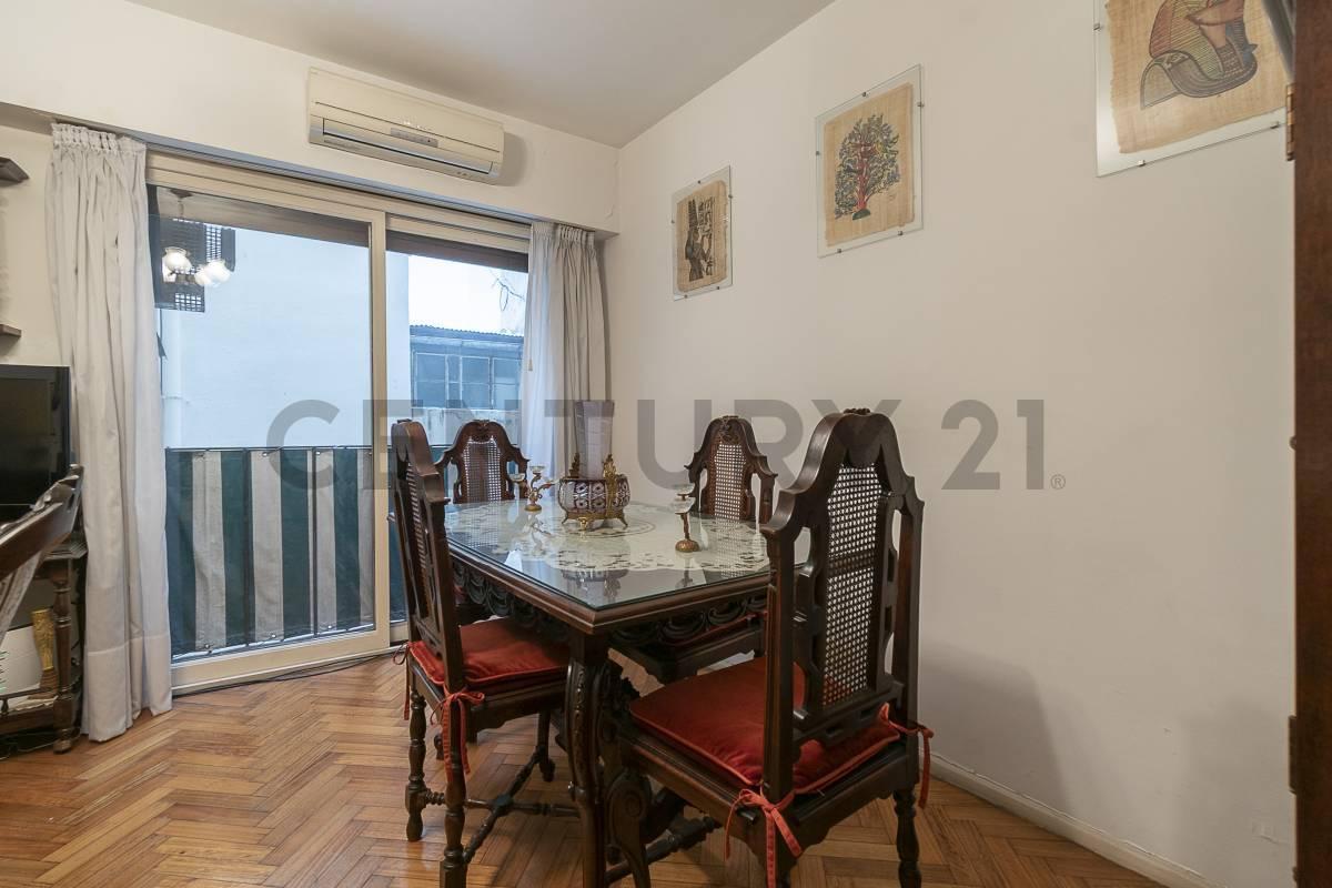 Foto de Venta departamento 2 ambientes en Recoleta, imagen 1