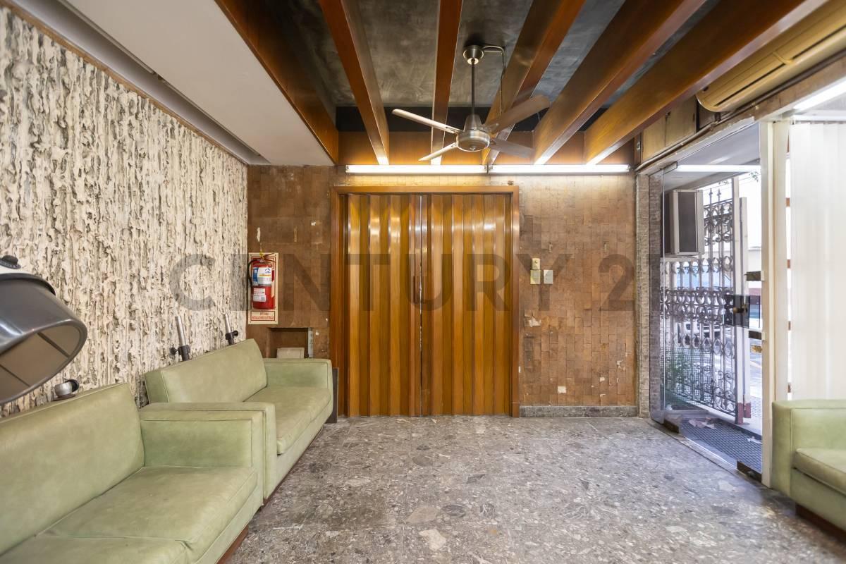 Foto de ALQUILER LOCAL COMERCIAL ALMAGRO SUR, imagen 4