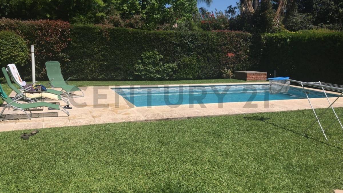 Foto de VENTA-PERMUTA CASA 3 AMB.-ESCOBAR, imagen 2