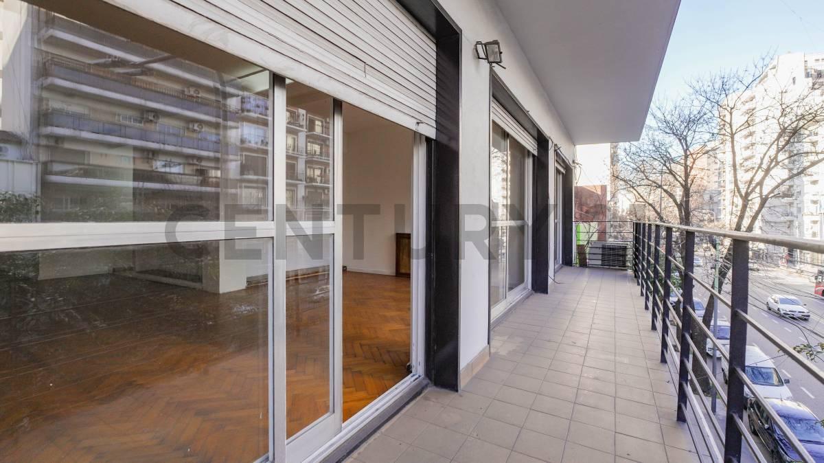 Foto de VENTA SEMIPISO DE 4 AMB.C/ BALCON Y ESPACIOGUARDACOCHE-CABALLITO, imagen 1