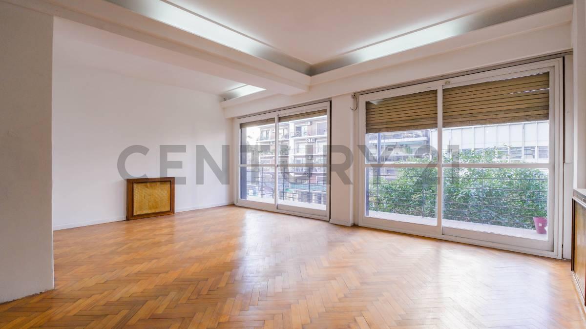 Foto de VENTA SEMIPISO DE 4 AMB.C/ BALCON Y ESPACIOGUARDACOCHE-CABALLITO, imagen 3