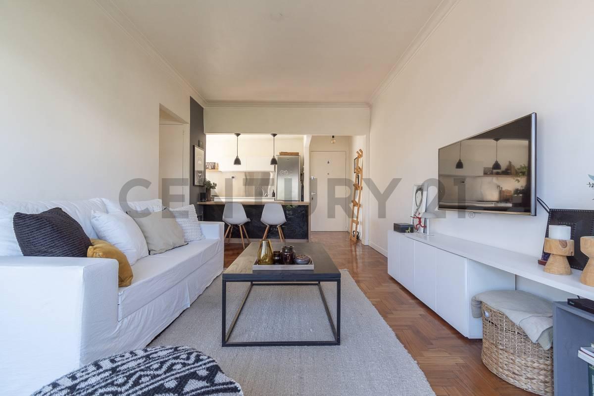 Foto de VENTA-PERMUTA 3 AMBIENTES EN ALMAGRO | BALCÓN | REFACCIONADO |, imagen 3
