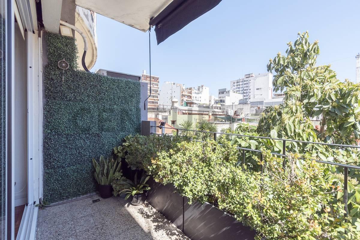 Foto de VENTA-PERMUTA 3 AMBIENTES EN ALMAGRO | BALCÓN | REFACCIONADO |, imagen 4