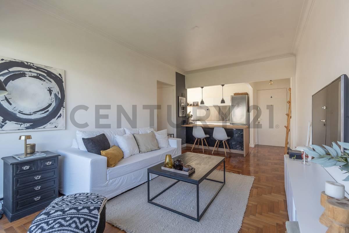 Foto de VENTA-PERMUTA 3 AMBIENTES EN ALMAGRO | BALCÓN | REFACCIONADO |, imagen 1