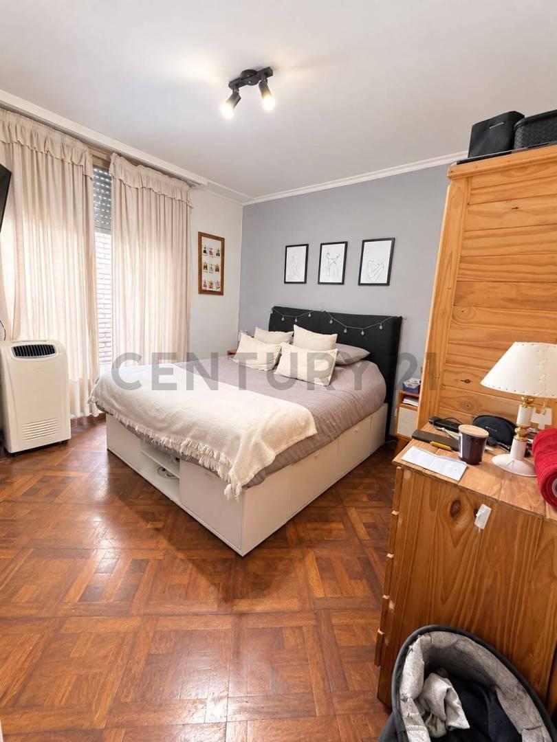 Foto de VENTA-PERMUTA PH 4 AMB.-FLORESTA, imagen 3
