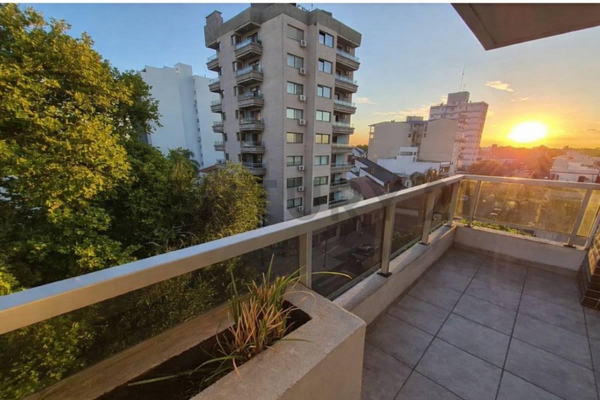 Foto de VENTA Departamento 2 ambientes muy luminoso c/ balcón – Caseros, imagen 1