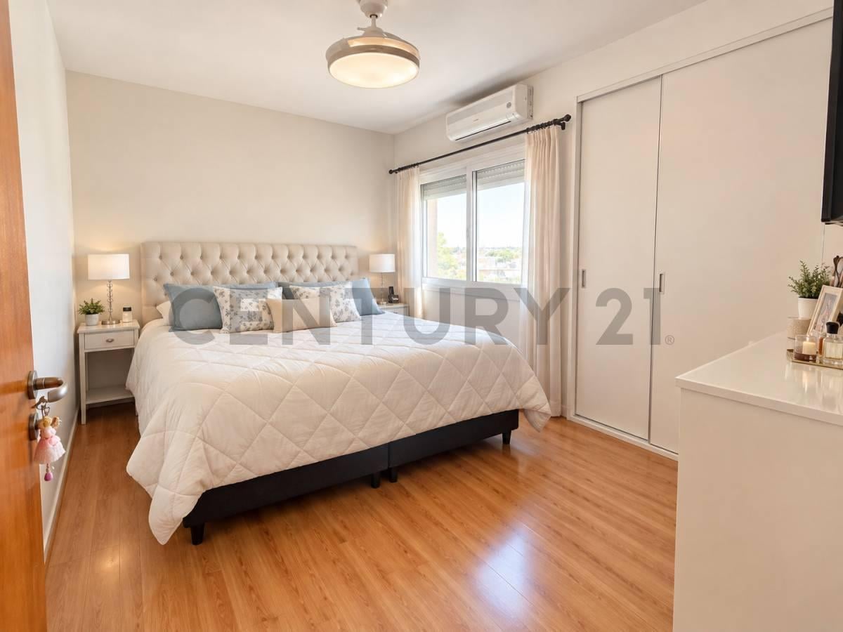 Foto de VENTA-PERMUTA DEPTO 3 AMB.-MONTE CASTRO, imagen 4