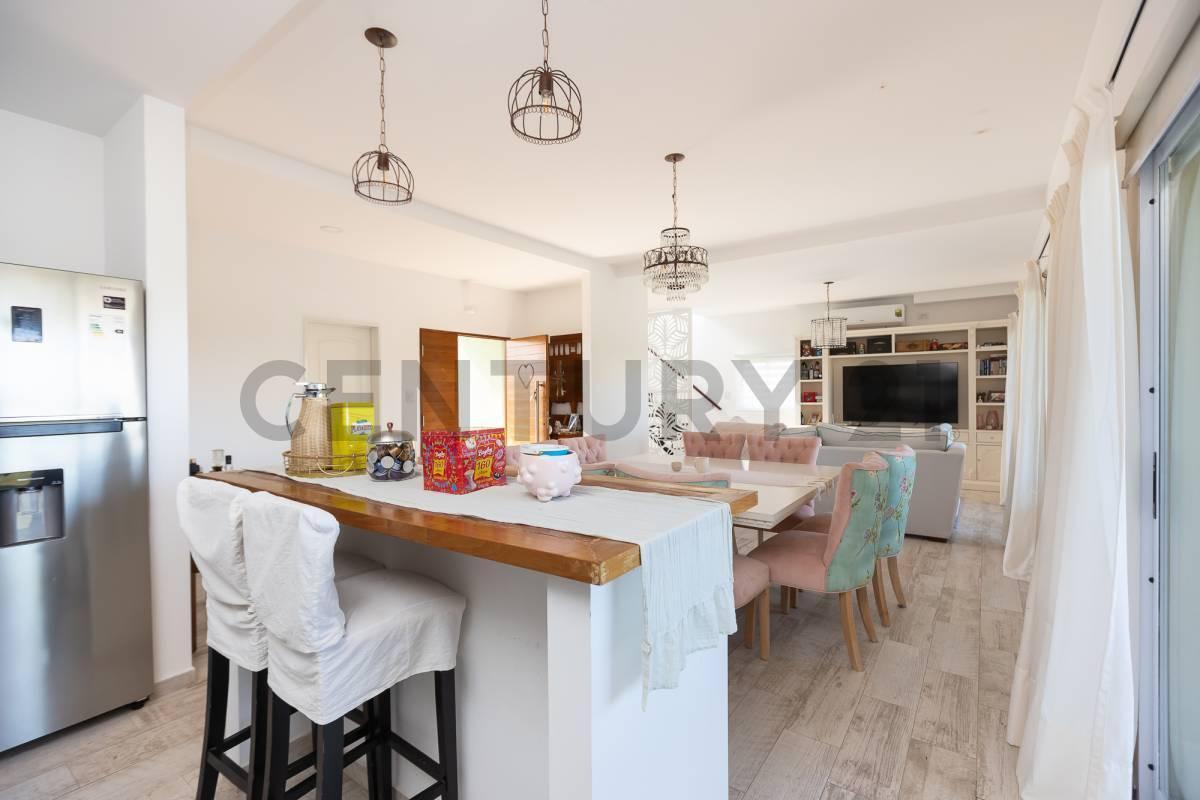 Foto de VENTA-PERMUTA CASA 5 MABINTES-HARAS SANTA MARIA, imagen 2