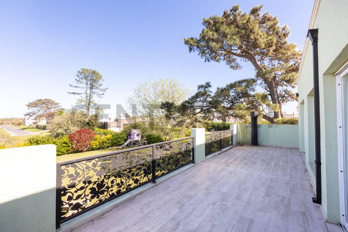 Foto de VENTA-PERMUTA CASA 5 MABINTES-HARAS SANTA MARIA, imagen 3