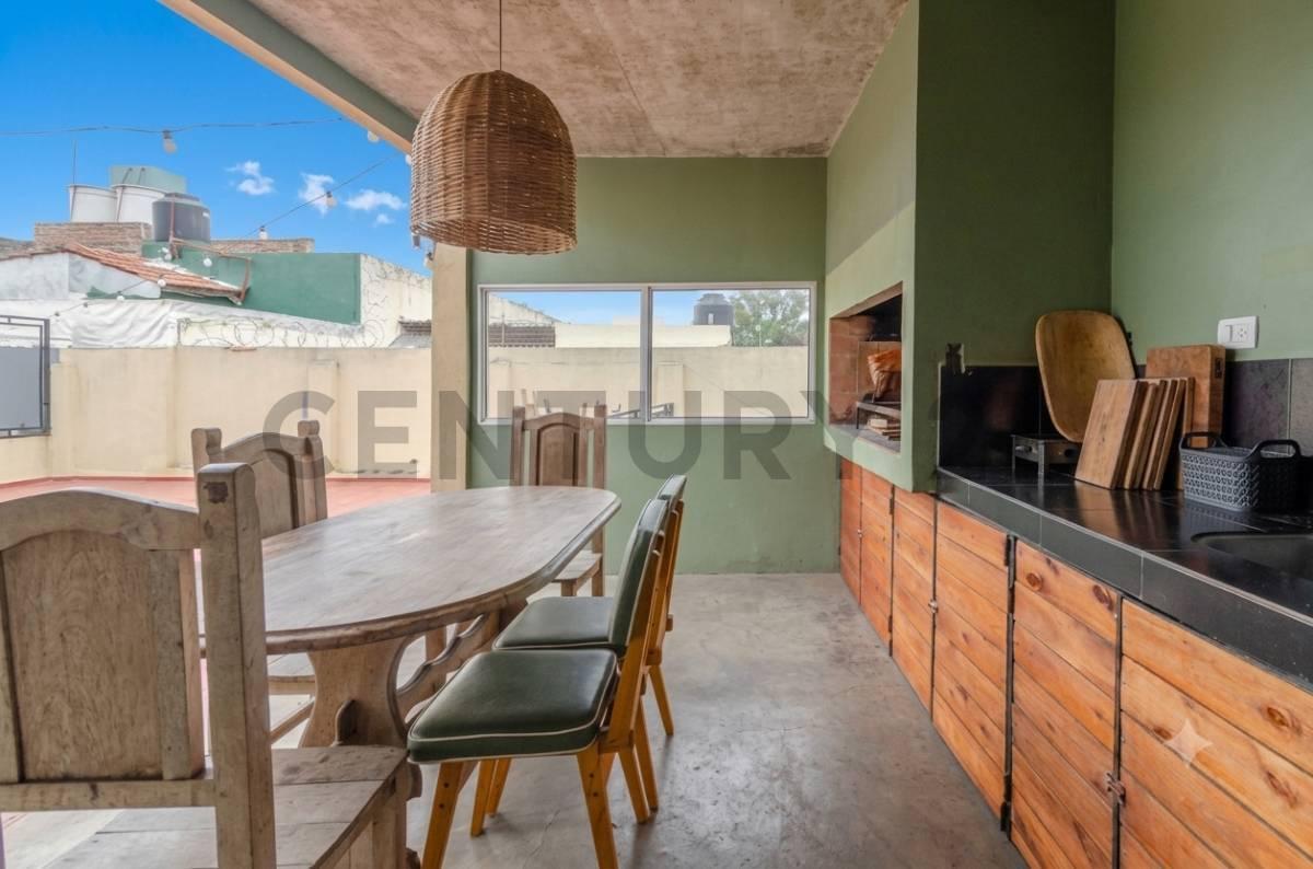 Foto de VENTA-PERMUTA PH 3 AMB.-VILLA DEVOTO, imagen 1