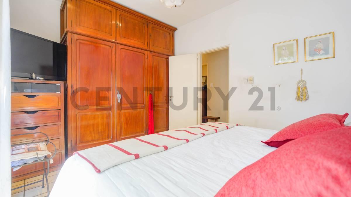 Foto de VENTA PH 5 amb con Terraza - Flores, imagen 4