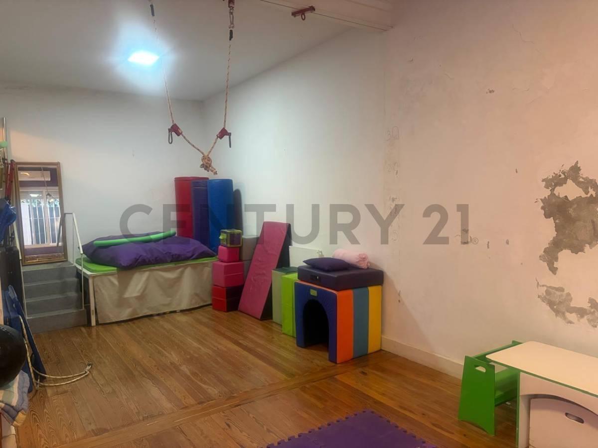 Foto de VENTA CASA 4 AMBIENTES APTO CREDITO, imagen 2