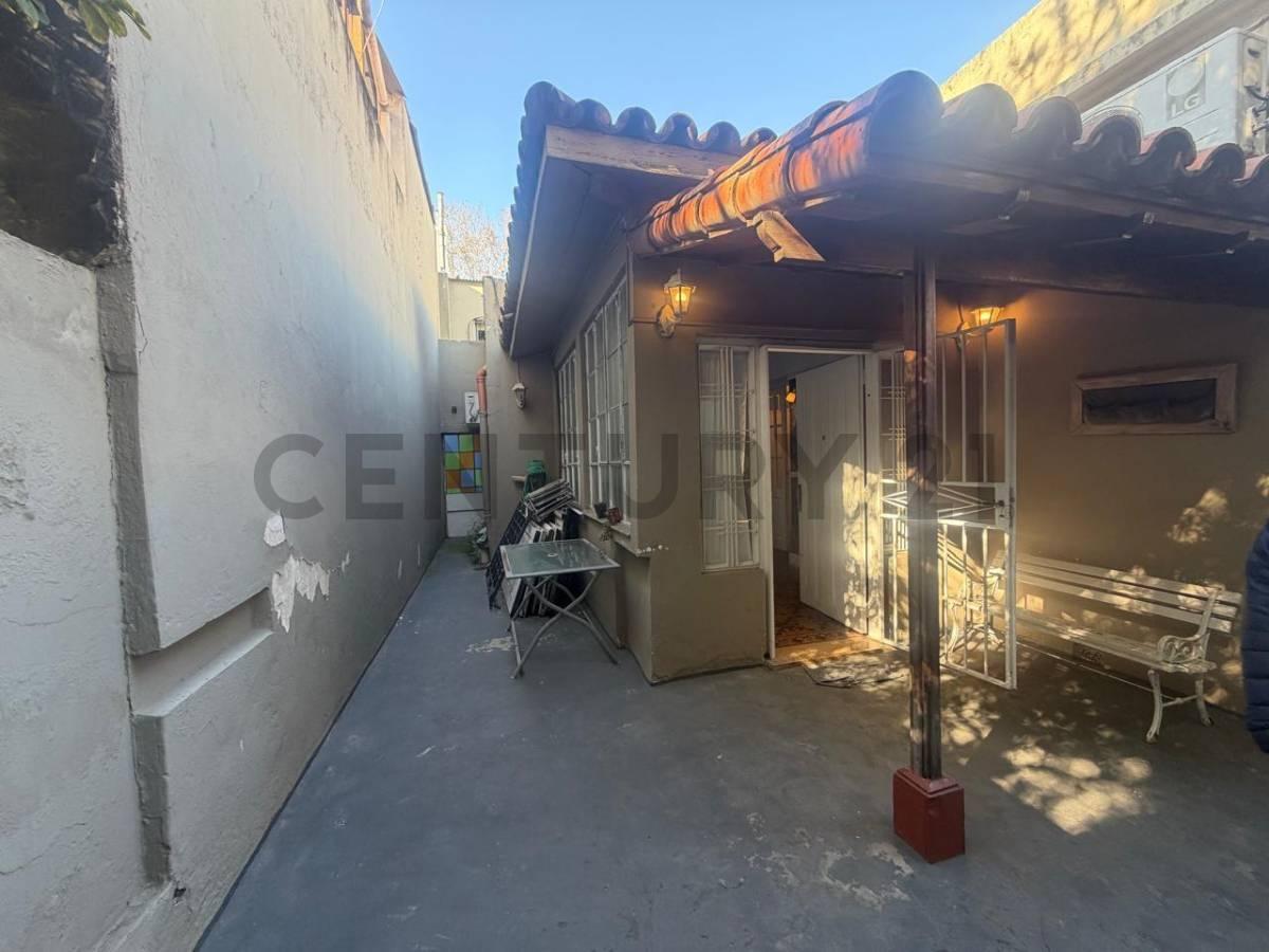 Foto de VENTA CASA 4 AMBIENTES APTO CREDITO, imagen 1