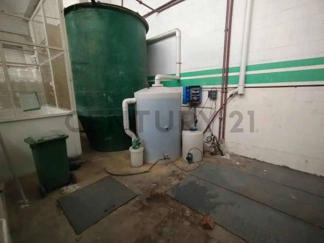 Foto de VENTA-PERMUTA GALPON INDUSTRIAL- MORON, imagen 5