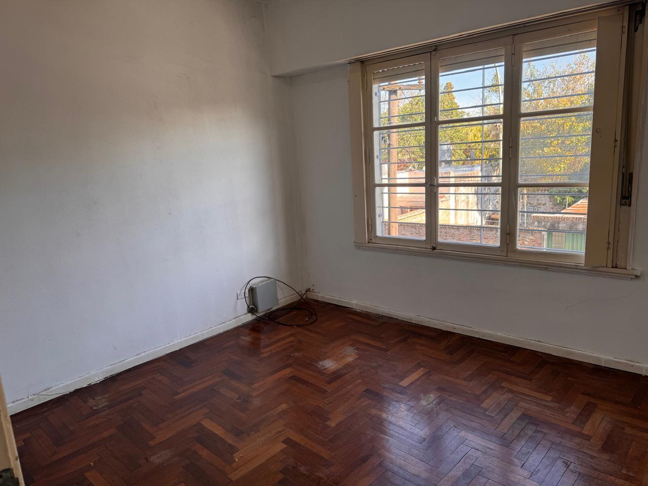 Foto de VENTA CASA 4 AMBIENTES - HAEDO NORTE, imagen 5