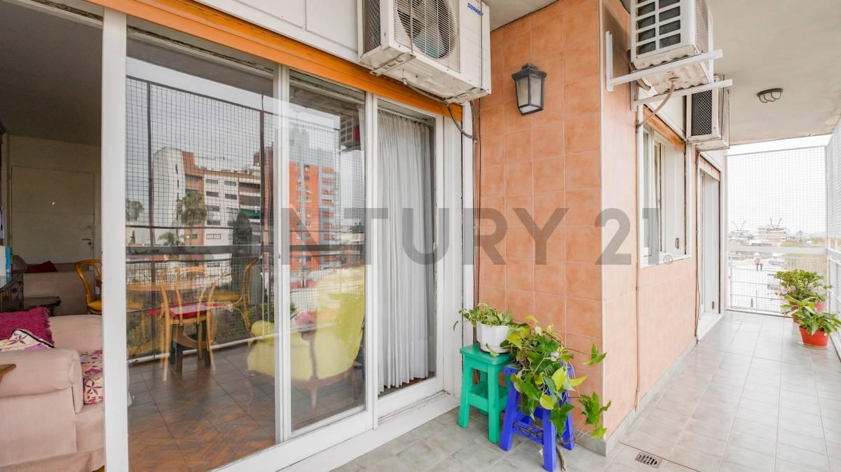 Foto de VENTA DEPTO 4 AMB.c/BALCON TERRAZA Y COCHERA-VILLA DEVOTO, imagen 5