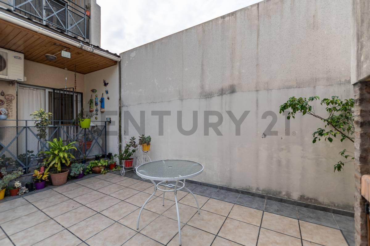Foto de VENTA PH 3 AMBIENTES CON PATIO-LANUS, imagen 3