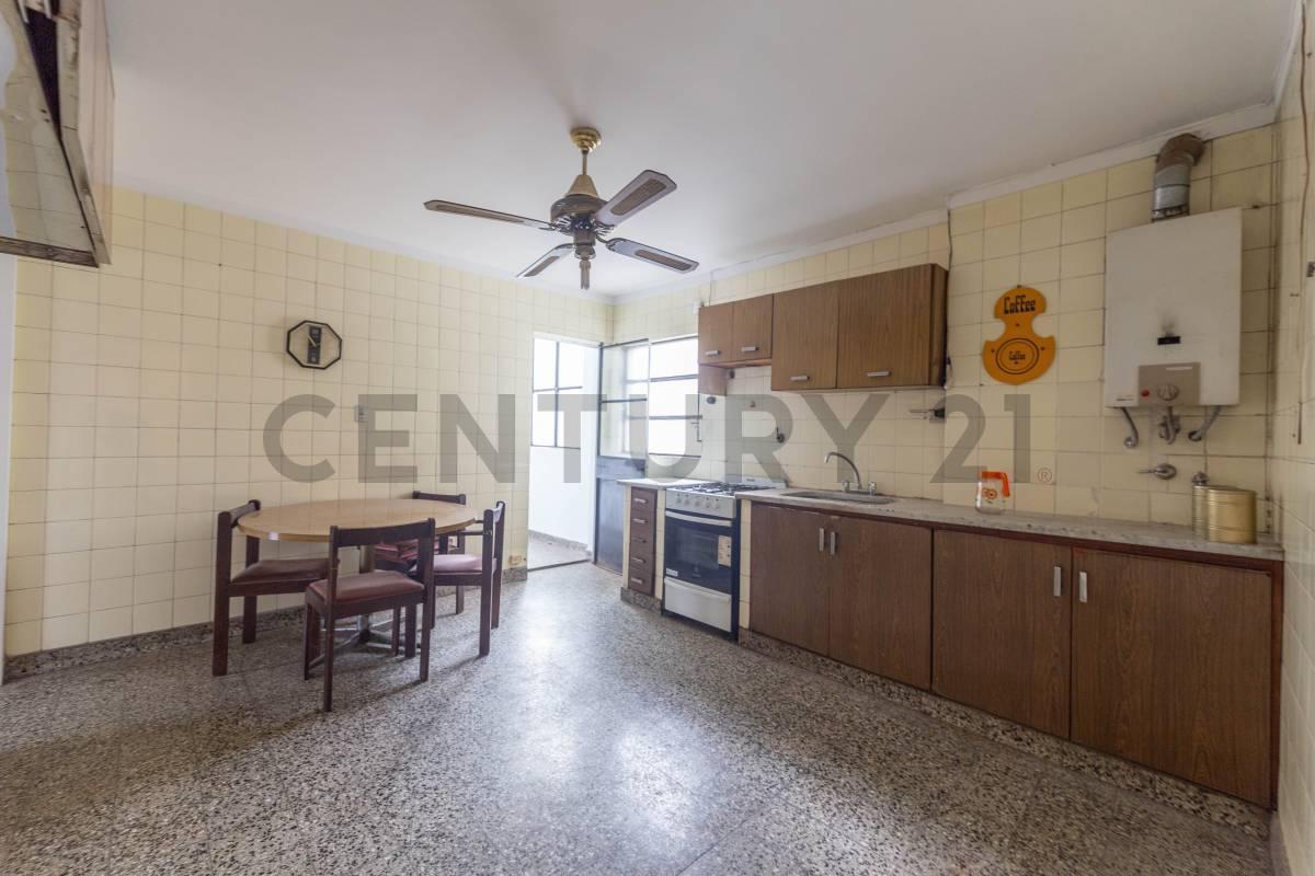 Foto de VENTA 3 AMB. C/BALCÓN | BOEDO, imagen 3