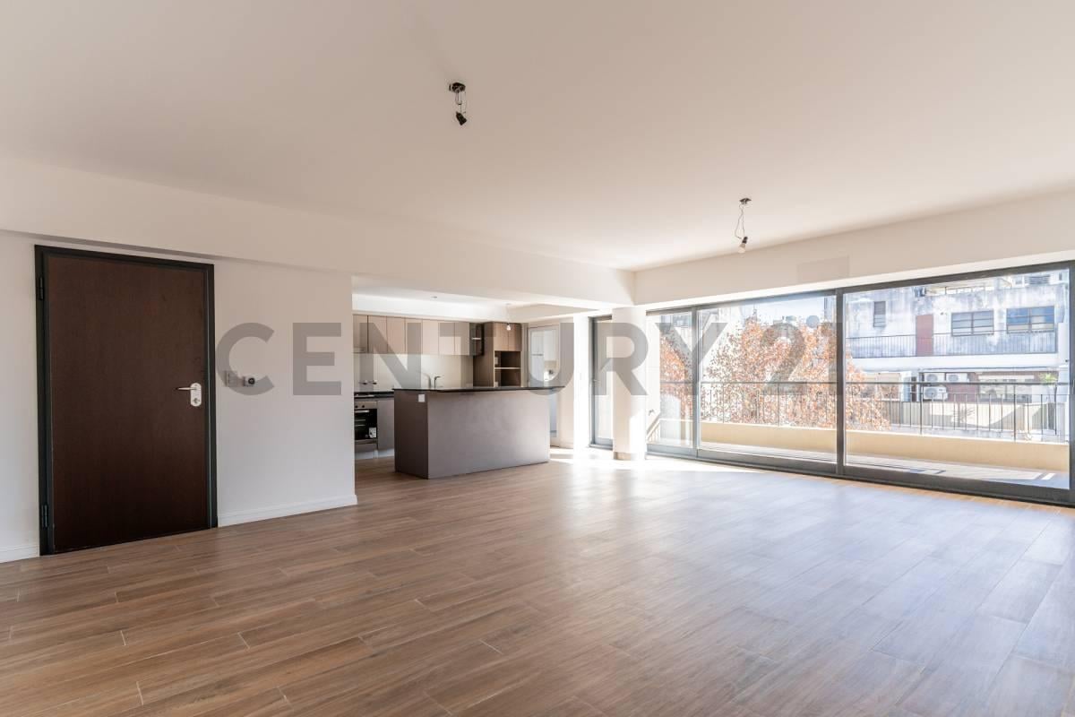 Foto de VENTA PISO 4 AMB A ESTRENAR | FLORES | COCHERA, imagen 1