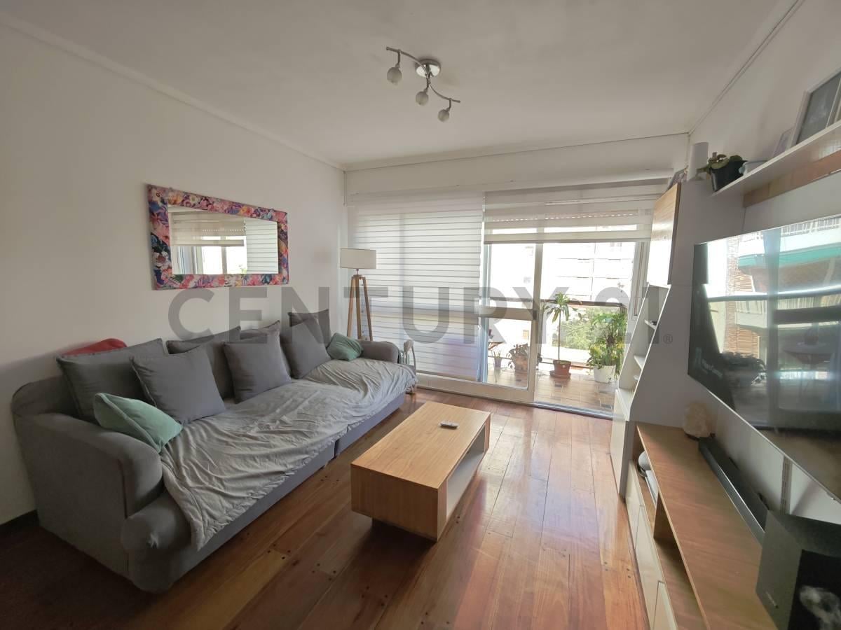 Foto de VENTA LUMINOSO DTO 3 AMB CON COCHERA Y BALCON. CABALLITO, imagen 4
