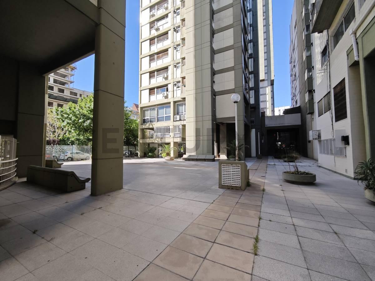 Foto de VENTA LUMINOSO DTO 3 AMB CON COCHERA Y BALCON. CABALLITO, imagen 5