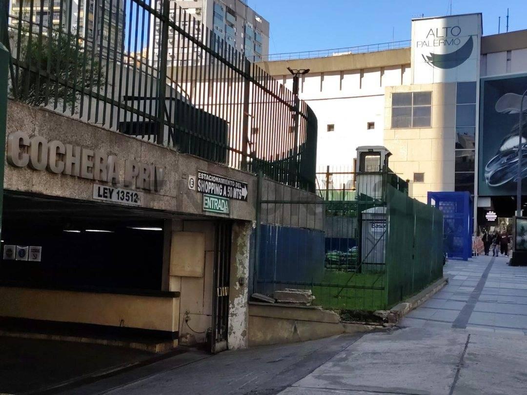 Foto de VENTA DE COCHERA DOBLE A METROS DE ALTO PALERMO!, imagen 1