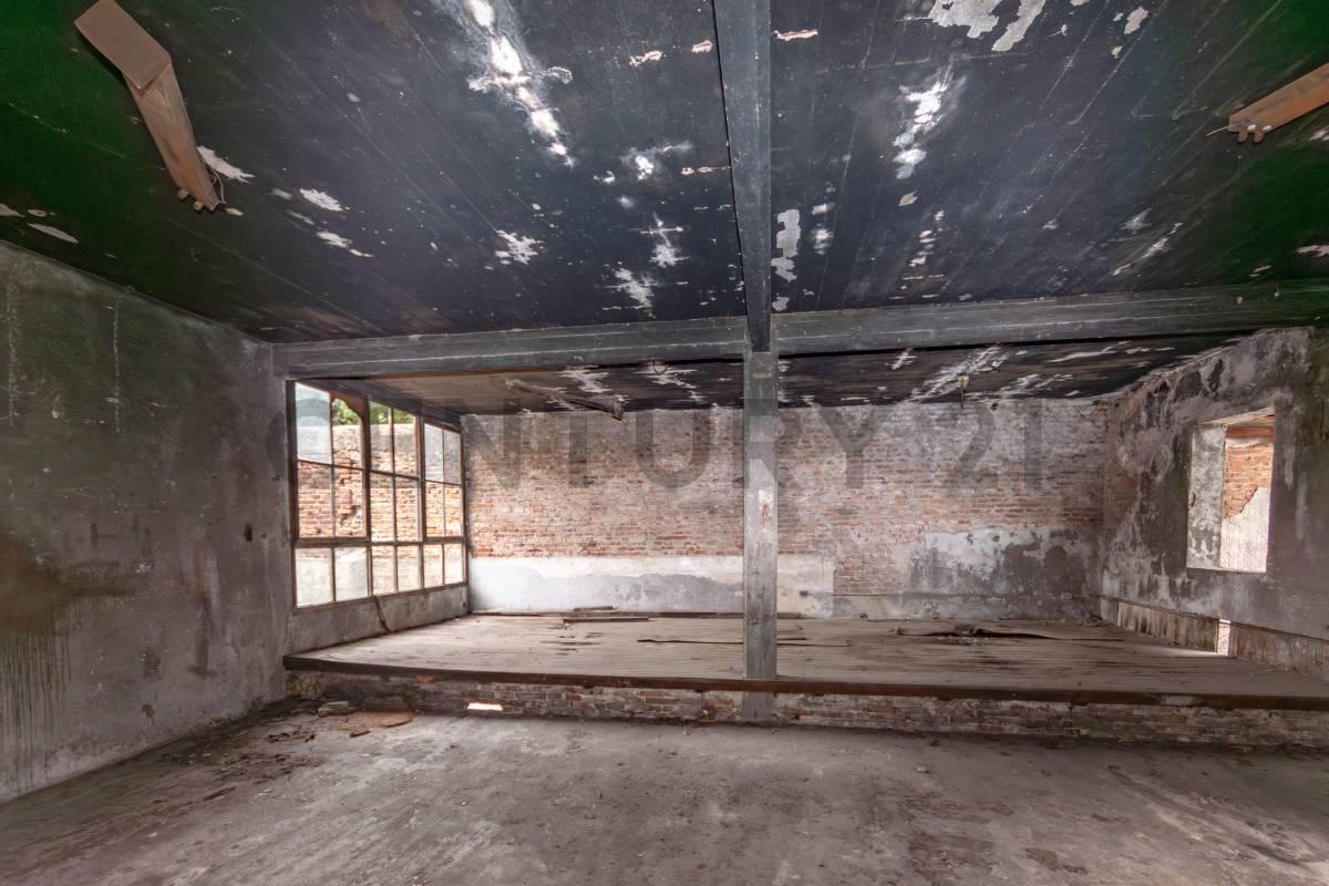 Foto de Venta Depósito/Galpón con Entrada Independiente – Piñeyro, Avellaneda, imagen 2