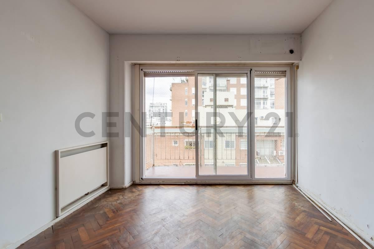 Foto de VENTA DEPTO 3 AMB C/ BALCON, COCH Y BAUL.-BELGRANO, imagen 3
