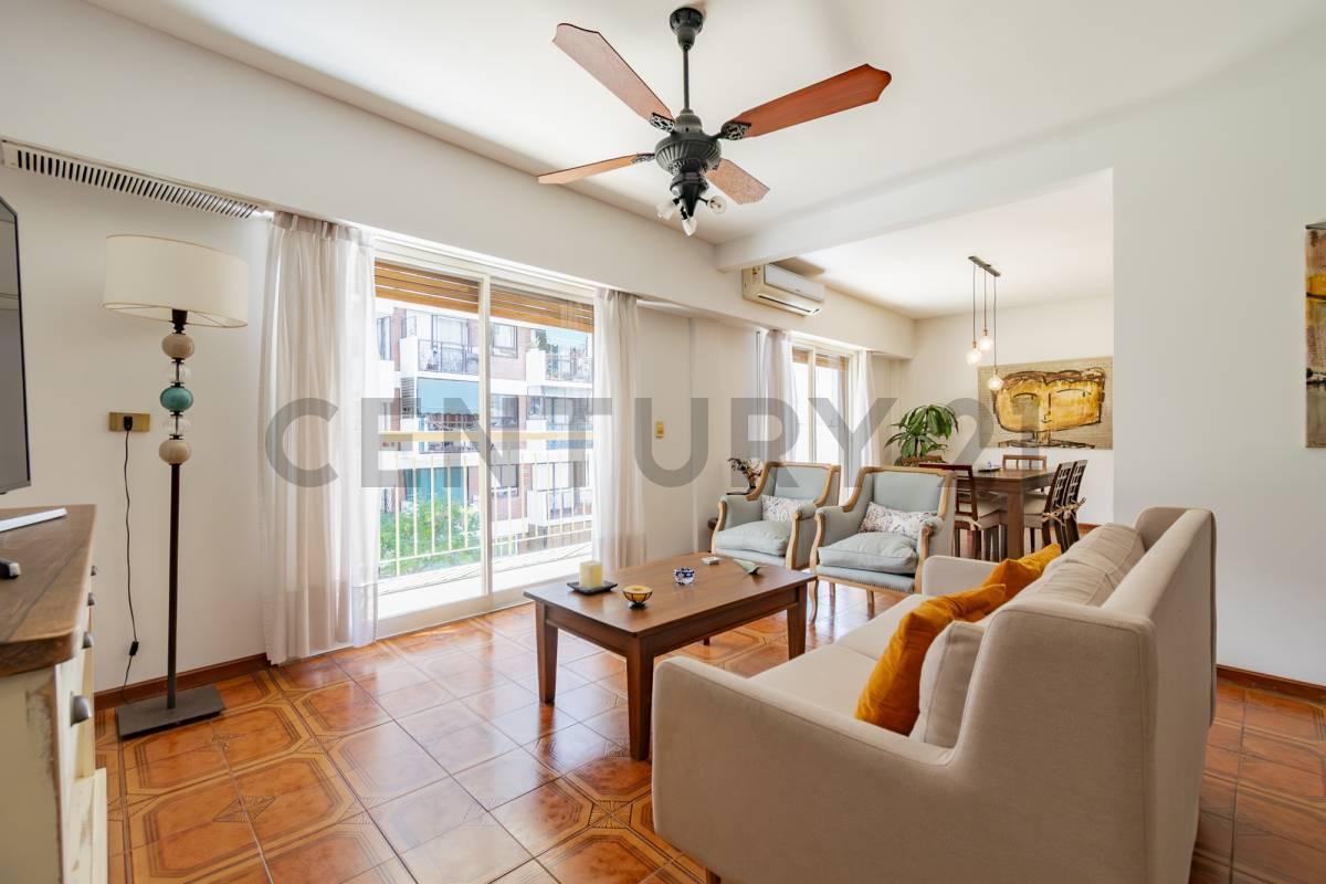 Foto de Venta Departamento Duplex 6 Amb con 2 Cocheras en Recoleta - Acepta, imagen 4
