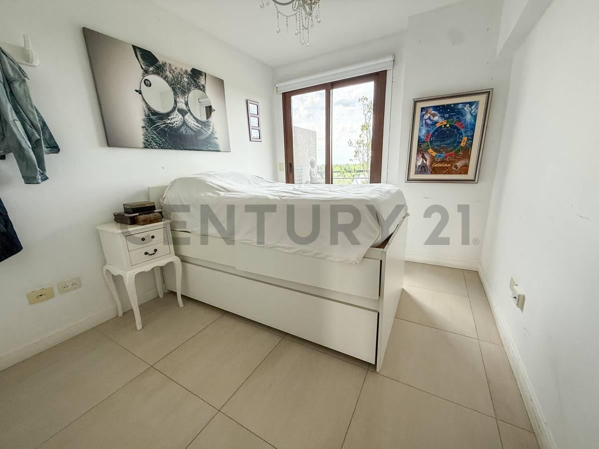Foto de DEPTO 3 AMB EN VENTA C/ BALCON Y COCHERA, imagen 4
