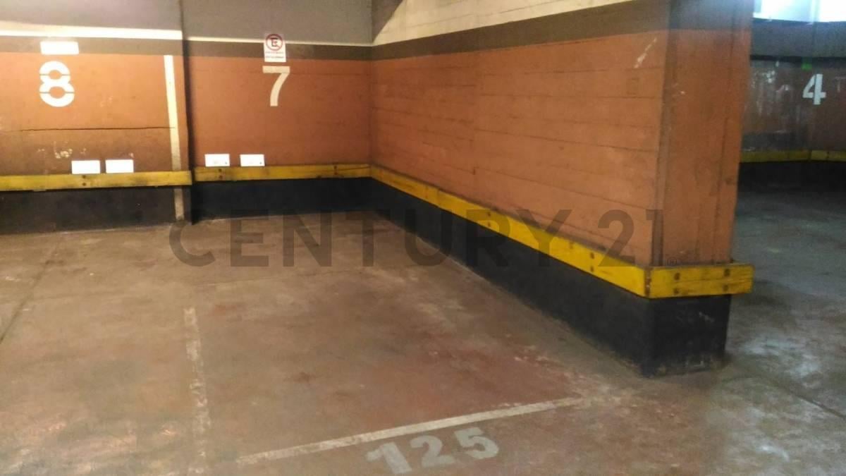 Foto de VENTA-PERMUTA COCHERA CUBIERTA INMEJORABLE UBICACION Y PRECIO, imagen 2